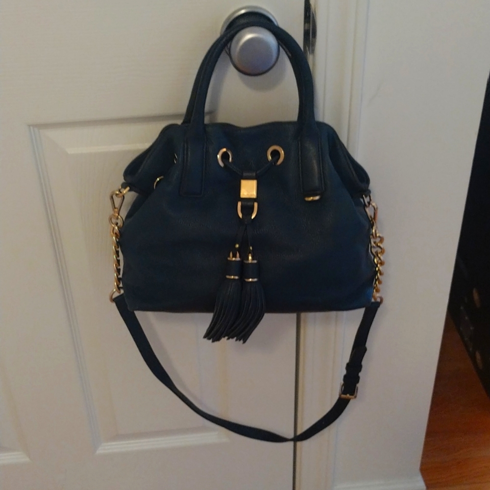 - Michael Michael Kors pebble leather cinch handbag w removable crossbody …